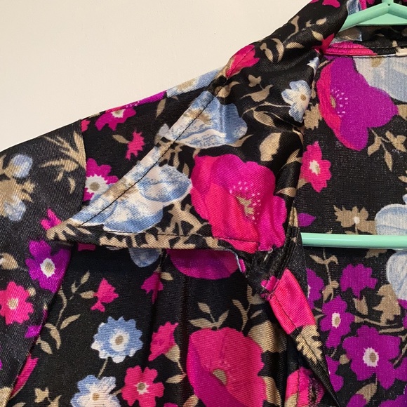 Vintage button up - Picture 2 of 6